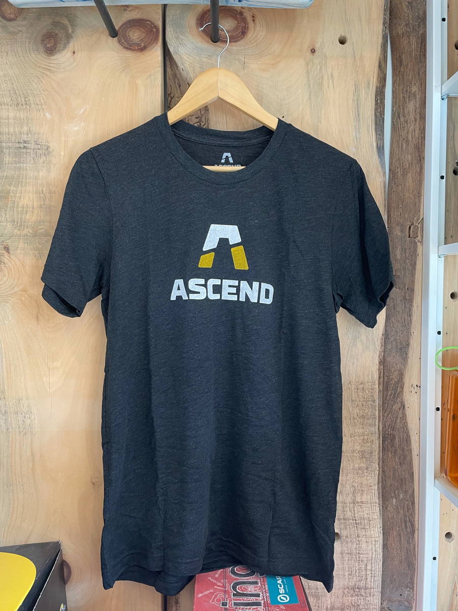 Ascend Utility Long-Sleeve Shirt for Men
